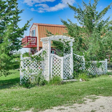 Cabin Near Cokato Lake With Outdoor Oasis And Views! Bagian luar foto