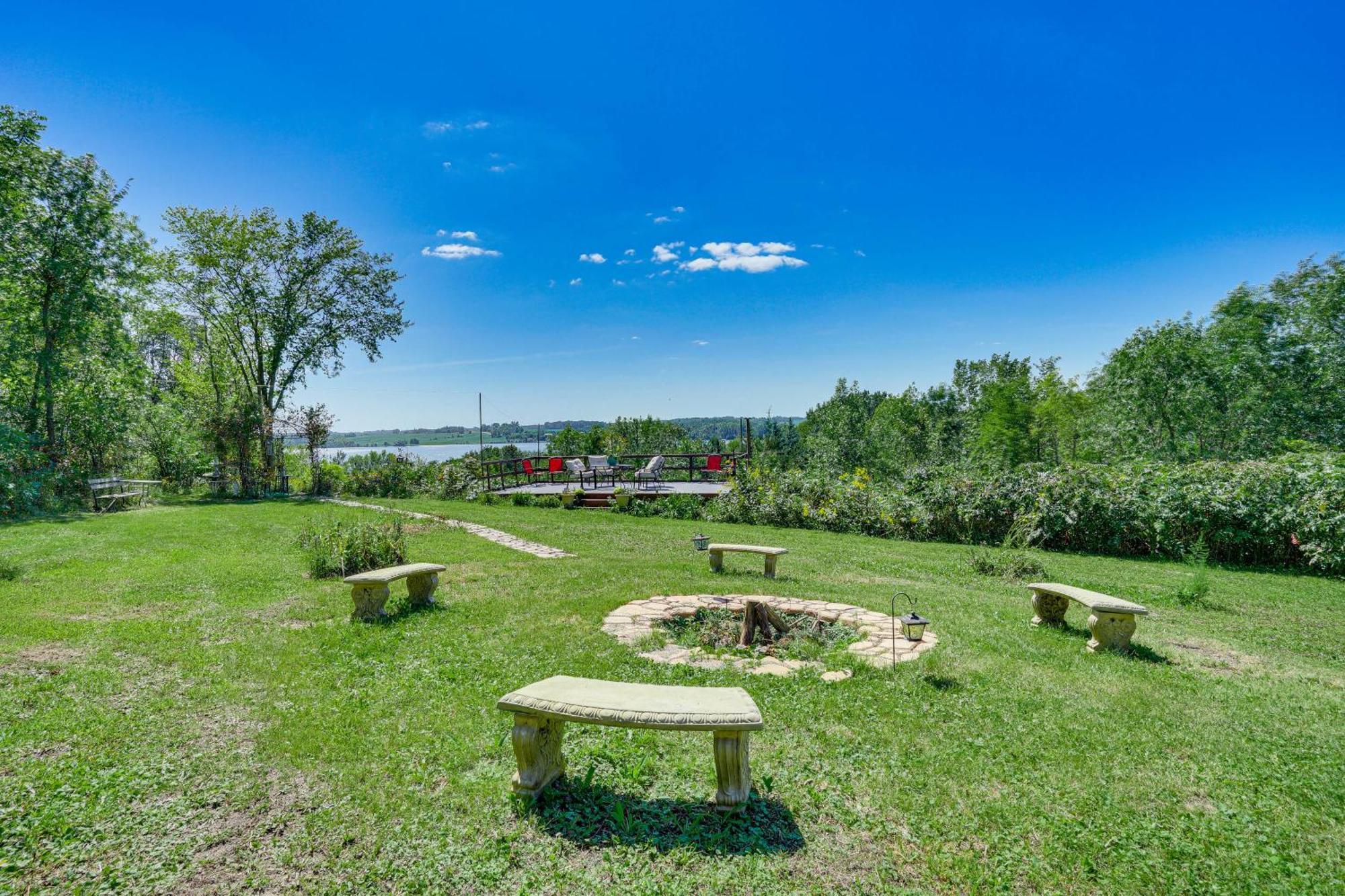 Cabin Near Cokato Lake With Outdoor Oasis And Views! Bagian luar foto